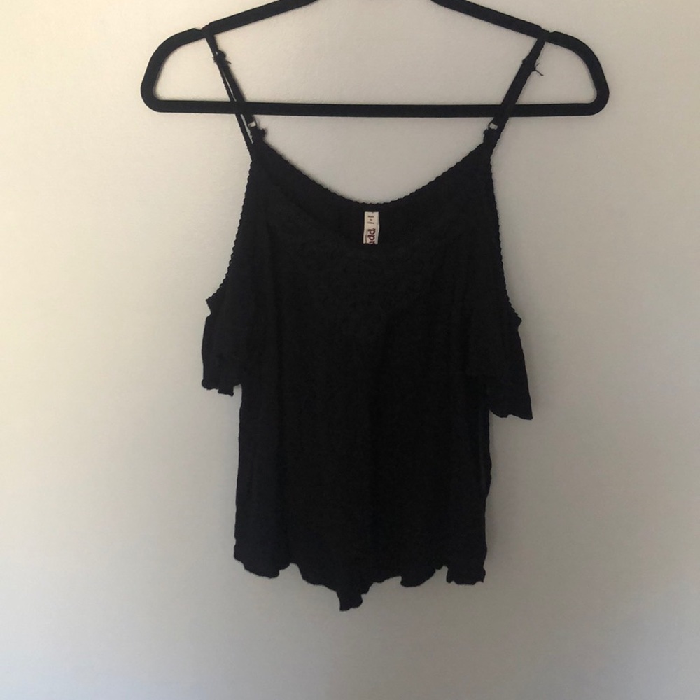 black drop shoulder tee shirt